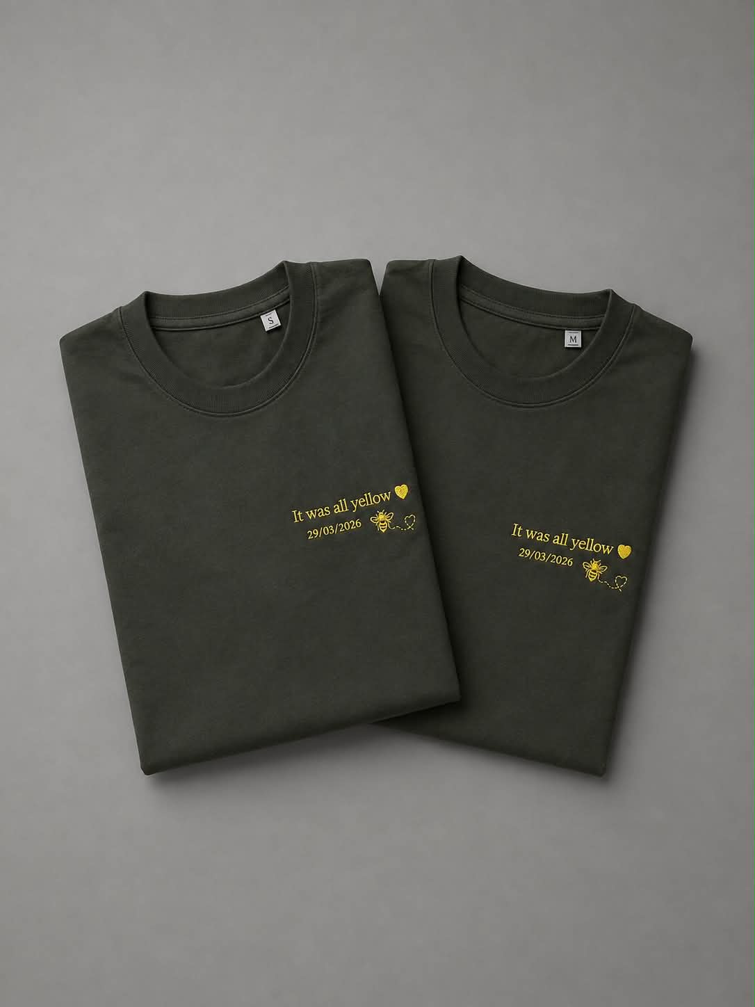 T-shirt met geborduurde tekst