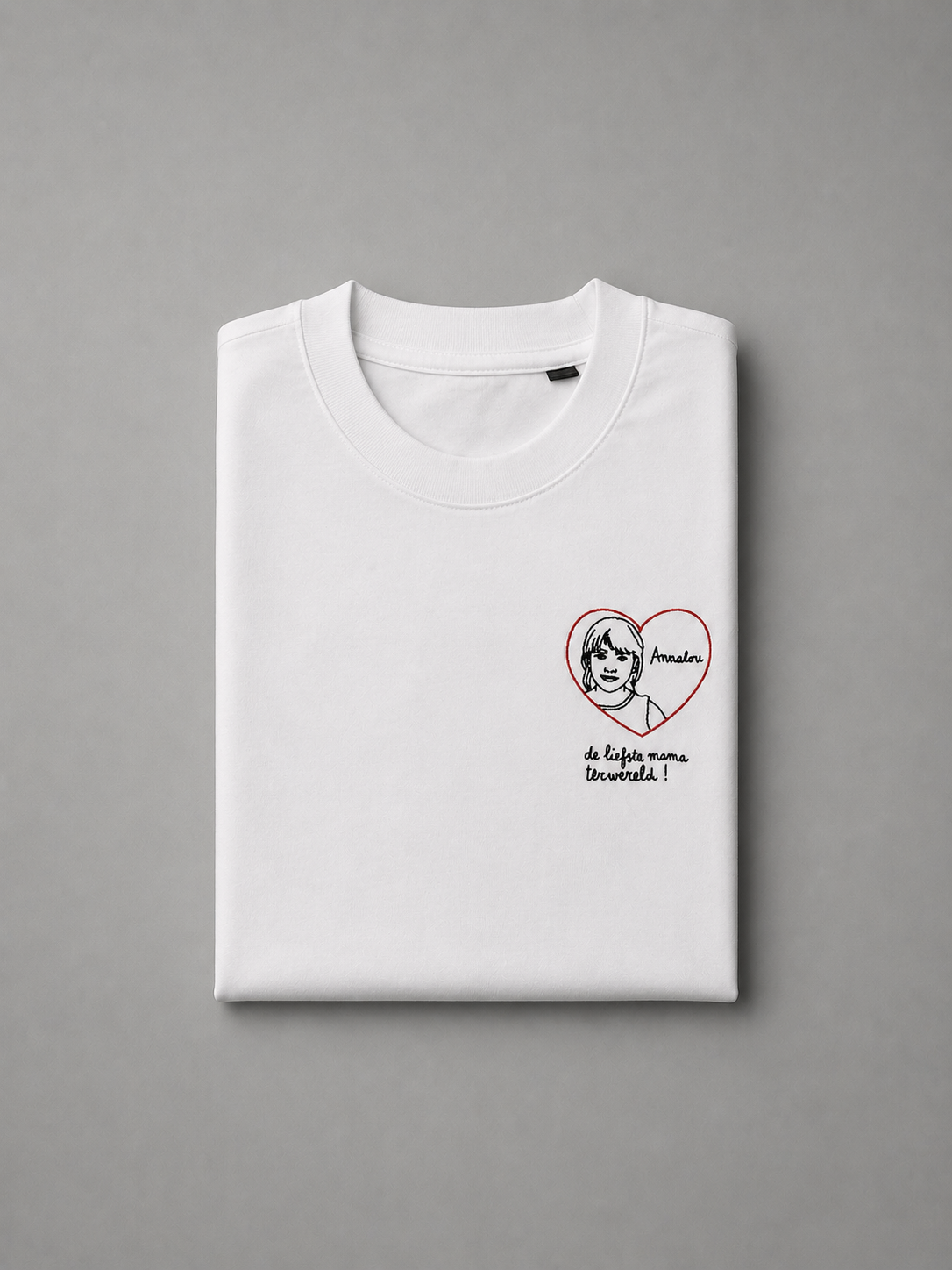Oversized T-shirt met geborduurde lijntekening